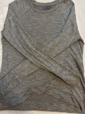 Athleta Gray Heather Crewneck Pullover